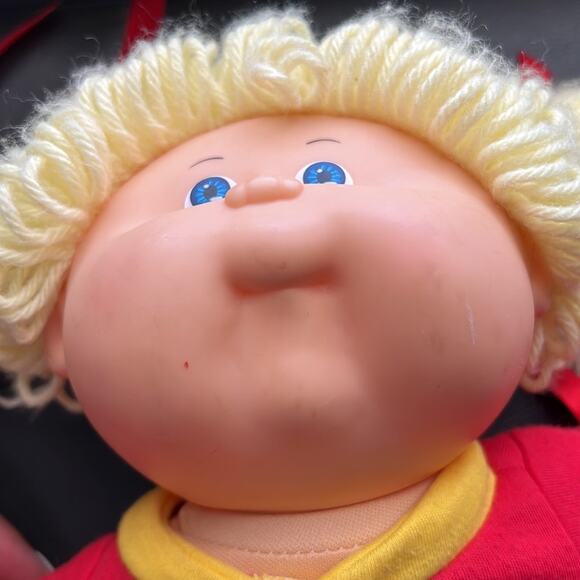 Cabbage Patch Doll | Blonde Ponytails Blue Eyes - Picture 4 of 10